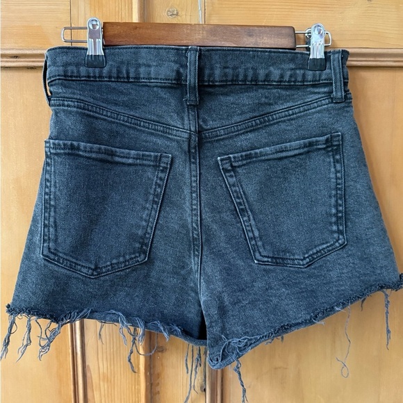 Old Navy Black Jean Shorts High-Waisted Distressed - Picture 4 of 5